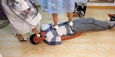 Chinese Cruel Throat Trample By 2 Mistress