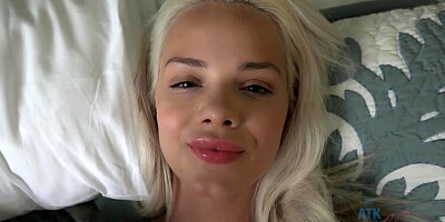 Nude blonde darling with tiny tits, Elsa Jean gt fucked very hard, early in the morning
