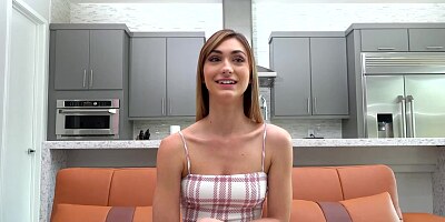 Ana Rose is having a real blast on a casting couch and getting ready to cum