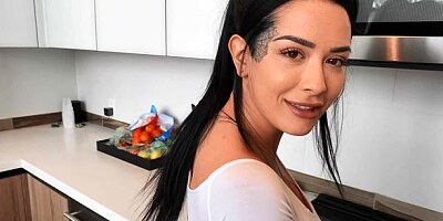 Stunning big-bottomed hottie Katrina Jade fucked in the kitchen