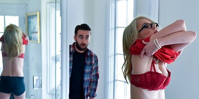 Blonde in glasses Tiffany Fox gives a dirty blowjob and opens her pussy