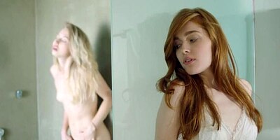 Great babes Anna Di and Jia Lissa are kissing and fucking in the shower