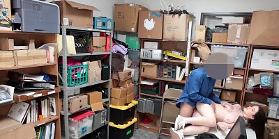 Shoplyfter - Teen gets Hardfuck Punishment for Stealing
