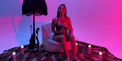 KARLEE TELLS YOU HOW TO JERK OFF YOUR COCK