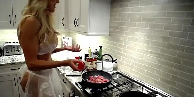 CamSoda - Brandi Love Lingerie Cooking Show