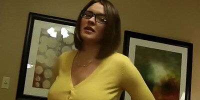 Nerdy babe sucks a hard cock and rides it like a pony