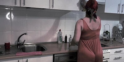 Stepson is secretly filming stepmom's big ass in the kitchen