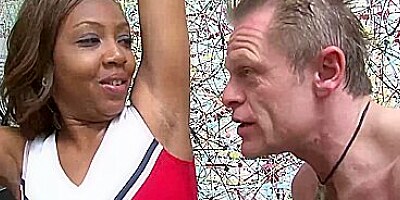 Ebony Cheerleader Kandi Spice Takes Older Cock