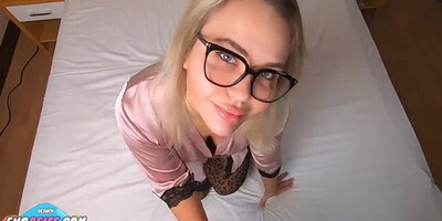 Nerdy blonde polishes knob and gets fucked in doggystyle position