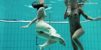 Nina And Zlata Oduvanchik Underwater Lesbians