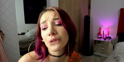 Colombian Otaku Loves To Have Her Mouth Filled With A Big Cock