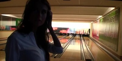 After bowling Czech girl gives boyfriend blowjob in the restroom