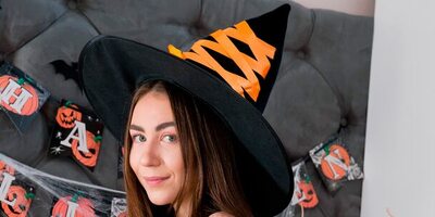 Sex games on spooky Halloween