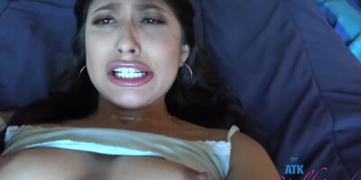 Amateur Model Hookup Gets Pussy Eaten Gives Epic Blowjob And Takes It Deep Pov - Penelope Woods