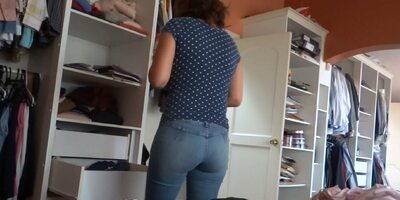 The son of our maid makes a cumshot on my wife's ass