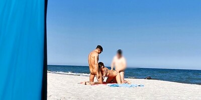 Sharing my Girl with a Stranger on the Public Beach. Threesome WetKelly.