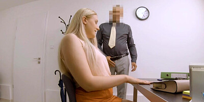 Blonde secretary fucks in crazy scenes on her first day