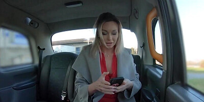 Good looking blonde is prepping to fuck her cabbie
