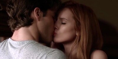 Bella thorne - famous in love