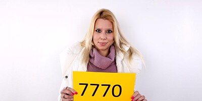 CZECH CASTING - Damn sexy Adriana (0777)