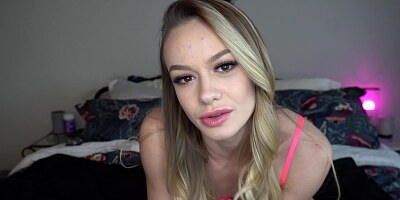 Porn From Home - Naomi Swann Day 1 in 4K